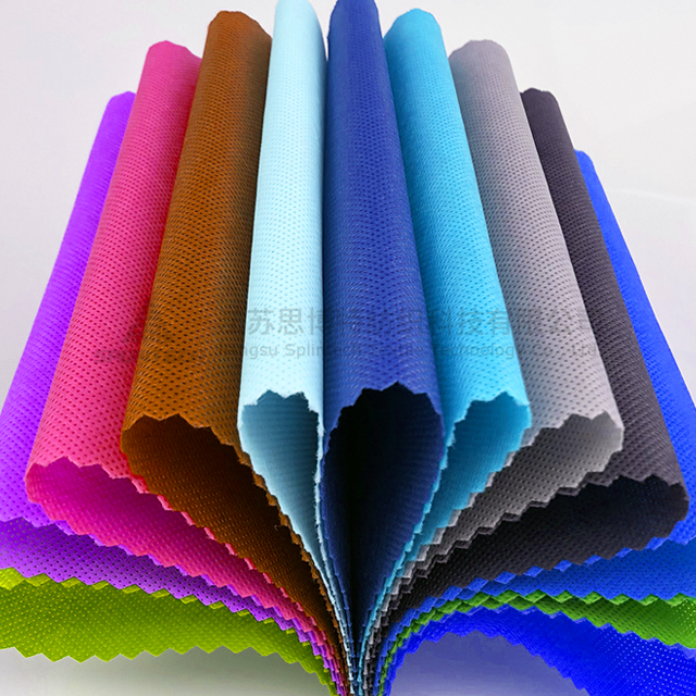 Non-woven fabrics for household use are environmentally friendly and wear-resistant